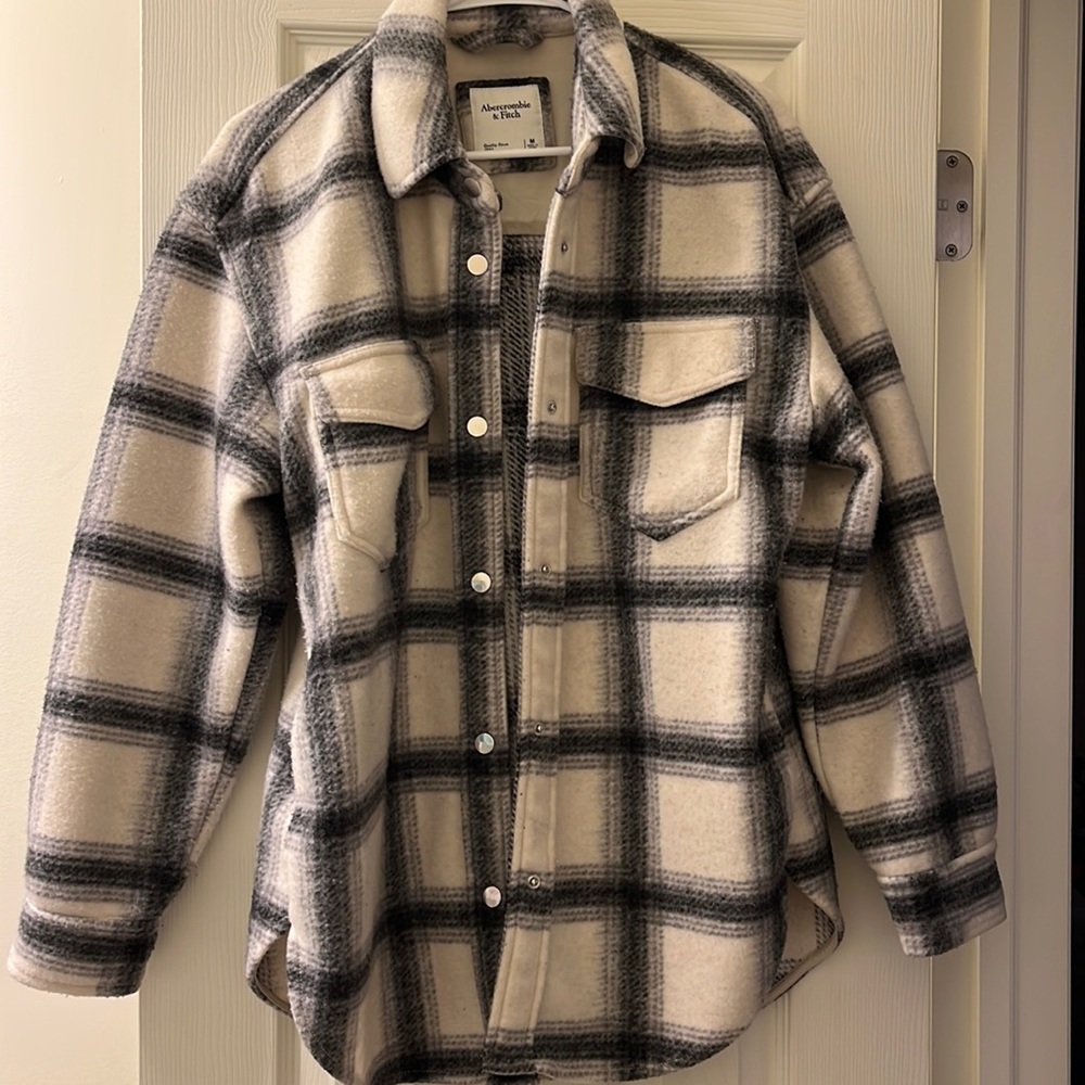 Abercrombie & Fitch Shacket